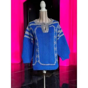 Vintage handknit chunky wool sweater in the brightest pretty blue and gray.